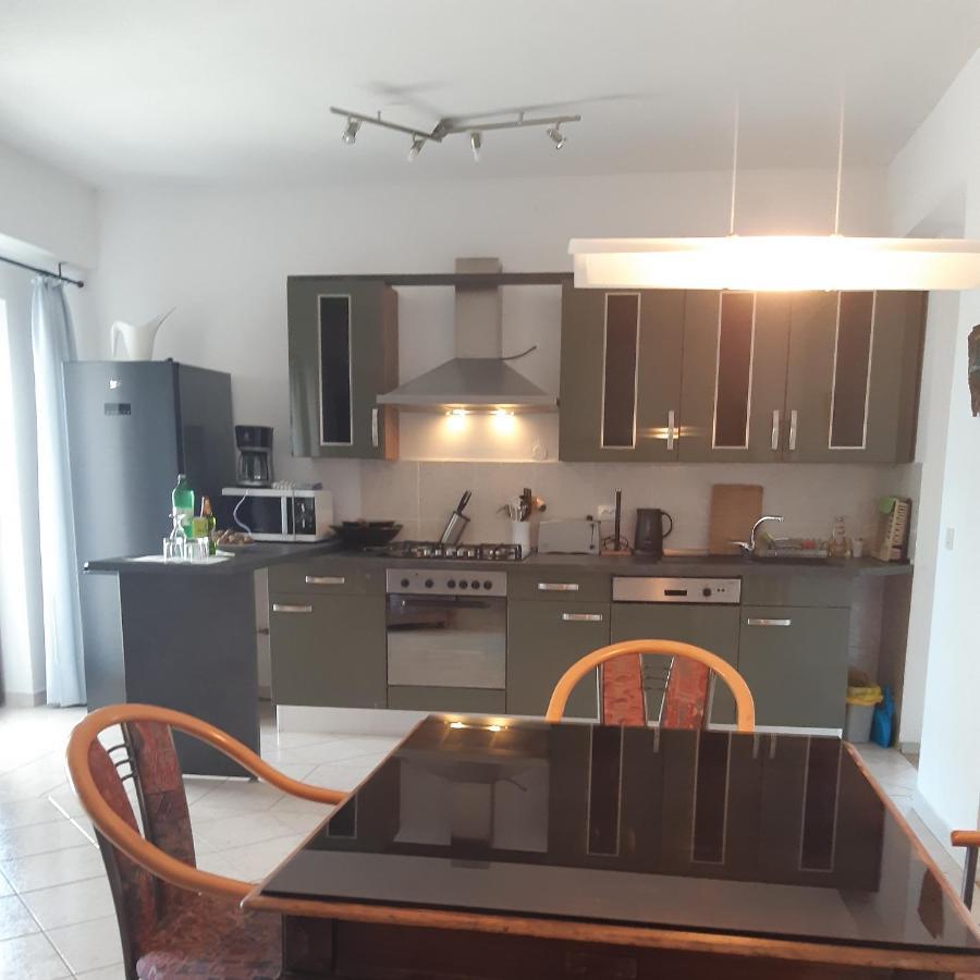 Apartment Nevija E Natale Opric Экстерьер фото