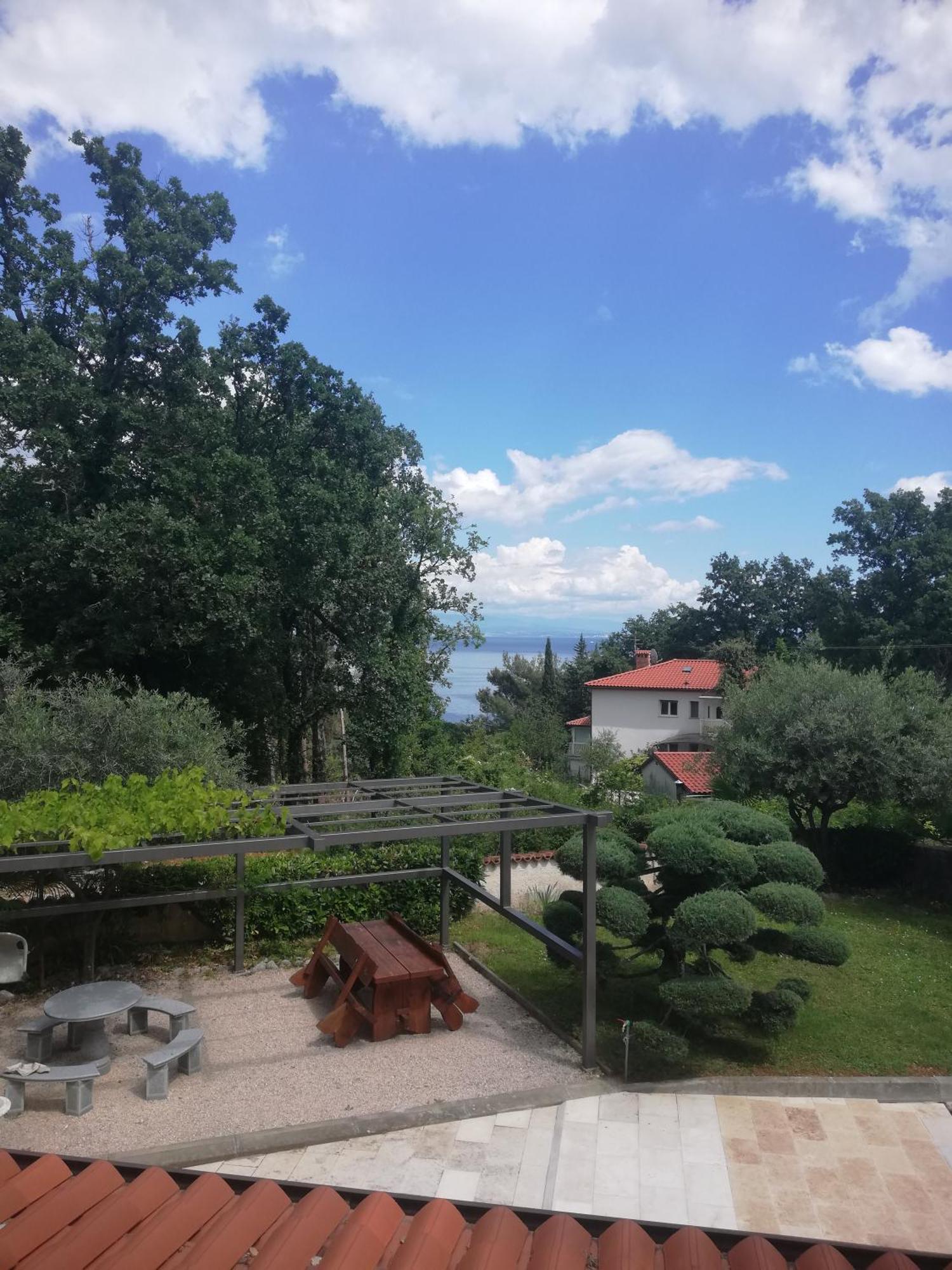 Apartment Nevija E Natale Opric Номер фото
